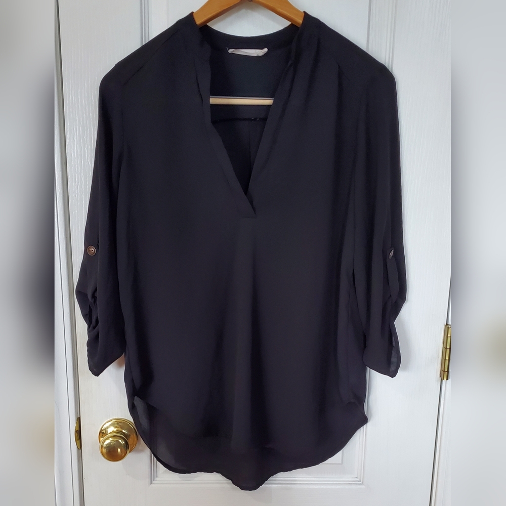 Lush V-neck blouse, black, 3/4" tab sleeve  sz S